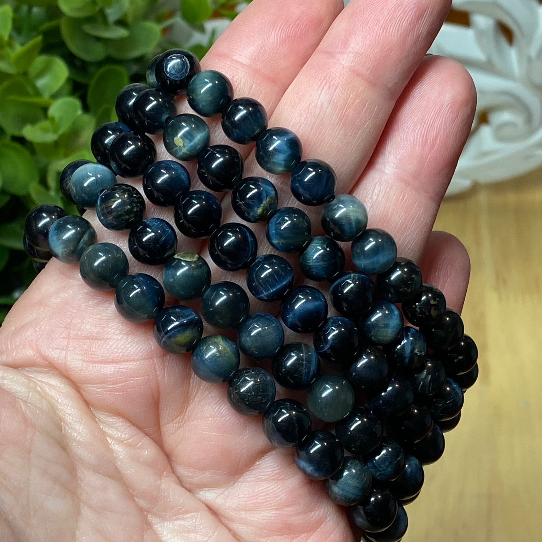 Healing Properties of Tiger's Eye | Moon Pebbles