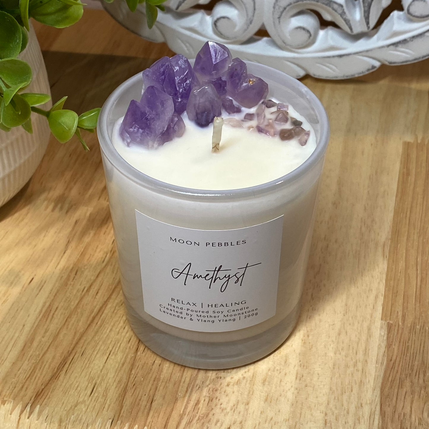Amethyst Crystal Candle - Relaxation & Healing
